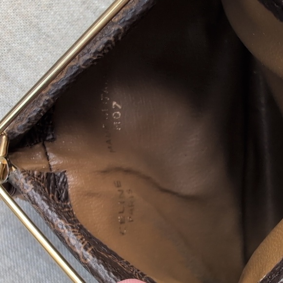 Vintage Celine Macadam Triangular Brown Leather Coin Purse - Picture 6 of 10